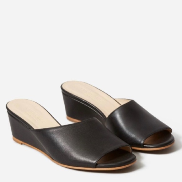 Everlane Black Italian Leather Wedge Sandals, Size 8.5 - Picture 2 of 9